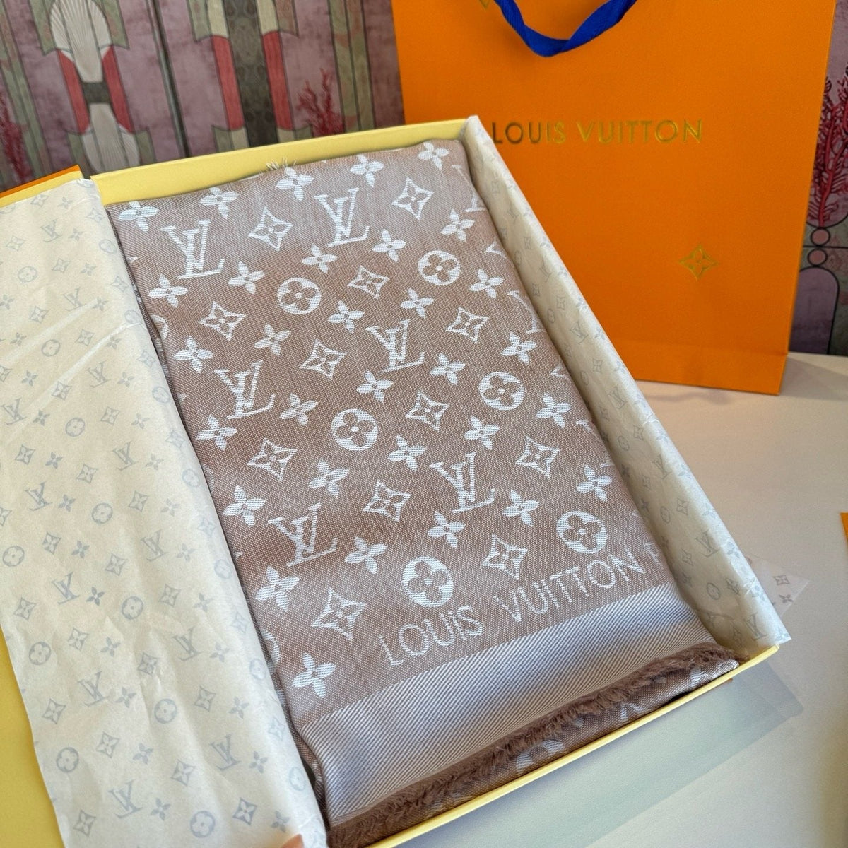 Louis Vuitton Patterned Woven Scarf — front