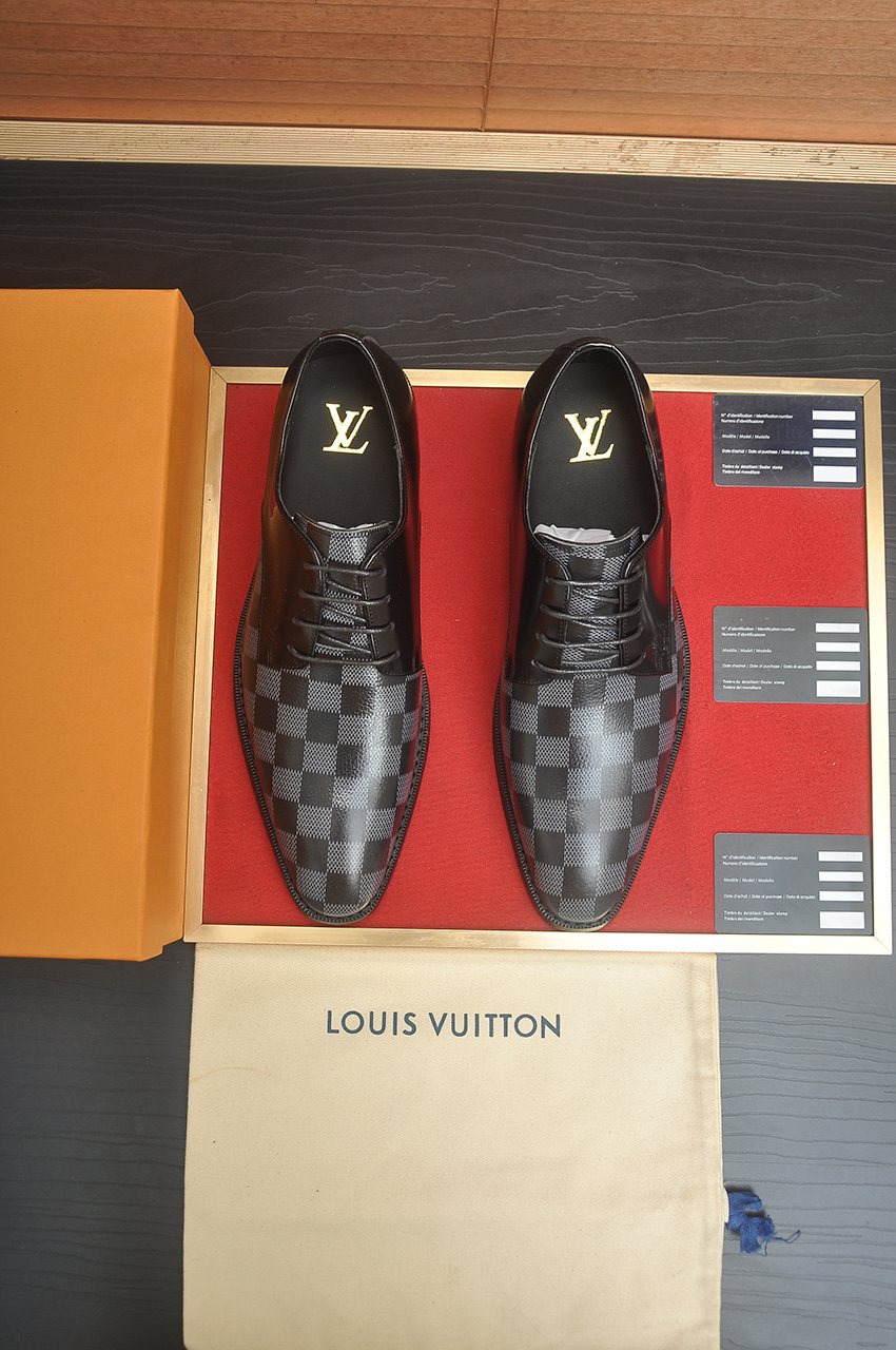 Louis Vuitton Black & Gray Checkerboard Lace-Up Dress Shoes — hero